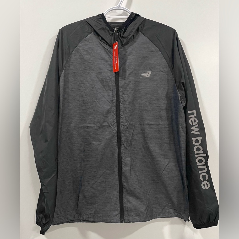 NEW New Balance Wind-Resistant Jacket (size M)